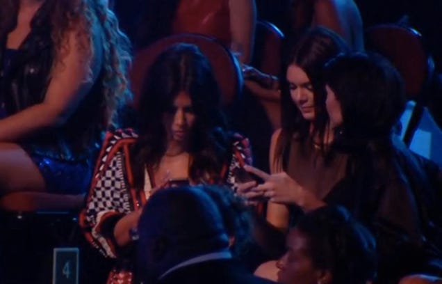 Kardashians Texted Through the VMAs' Moment of Silence for Mike Brown