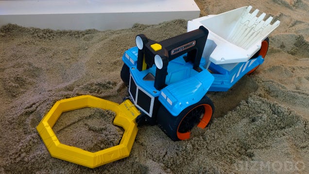 There's a Working Metal Detector On This Treasure-Hunting Toy Truck