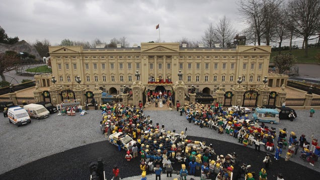 The Royal Wedding Started Early In Legoland
