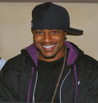 Larry Johnson Makes a Solemn Vow to Not Become Ike Turner