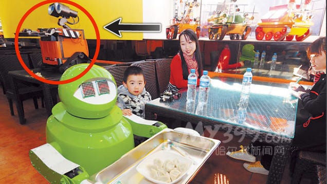 Pixar's WALL-E Is Now Working at a Chinese Restaurant