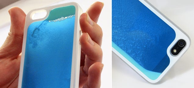 A Sand Art Case Gives Your iPhone a Radical 80s Makeover