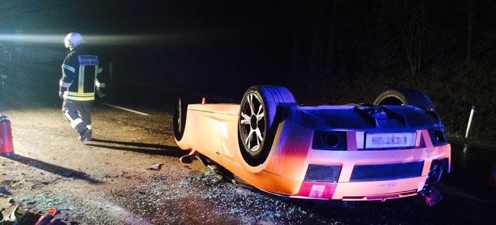 Austrian Mechanic Can&#39;t Resist Lamborghini, Promptly Flips It