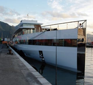 Primera escala del yate de Steve Jobs en Tenerife