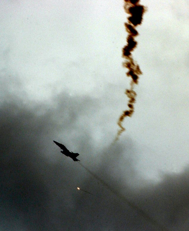 50 Totally Stunning Combat Aircraft Photos Taken Around Alaska