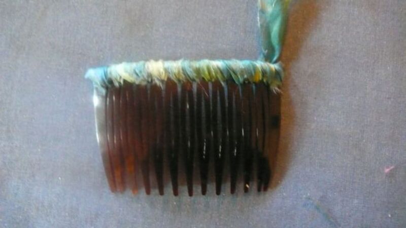 How To Make A Colorful Wrapped Hair Comb