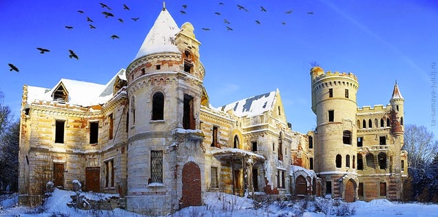 9 of the Most Fascinating Abandoned Mansions from Around the World