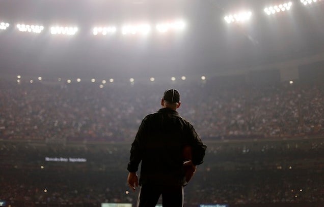 The Best And Most Surreal Photographs From The Power Outage At The Superdome