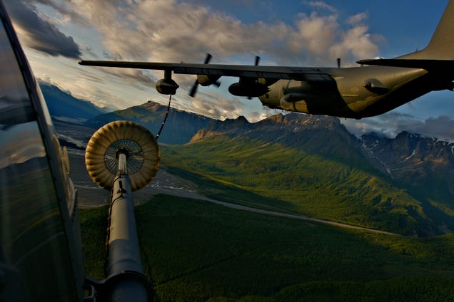 50 Totally Stunning Combat Aircraft Photos Taken Around Alaska