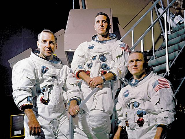 Here's Your Once In A Lifetime Chance To Meet The Entire Crew Of Apollo 8 