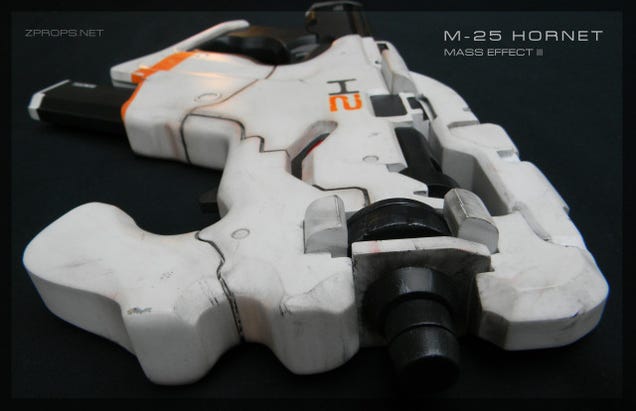 Man Builds a Real Mass Effect Gun, it's Used by the Real Samara