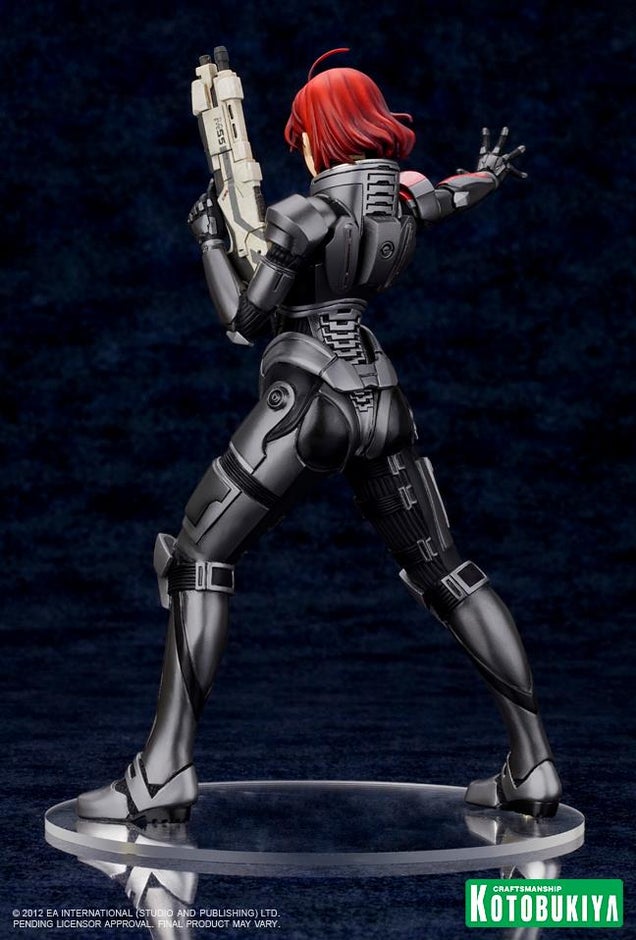 Japanese FemShep Statue is Surprisingly Unsexy