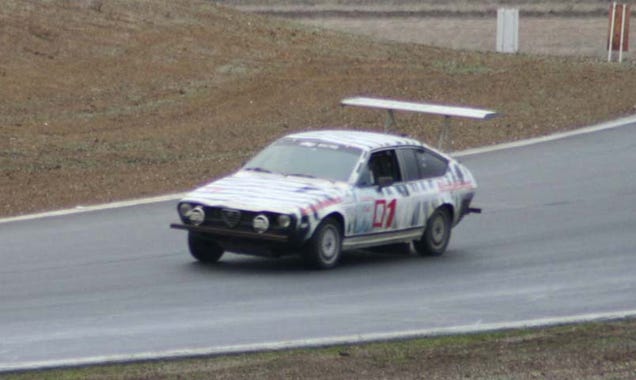 Guess The Thunderhill LeMons Effluency Contenders' Lap Totals, Win Fabulous Prizes!