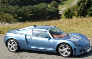 Caral V8XS Transforms Vauxhall VX220 Into V8-Powered Monster