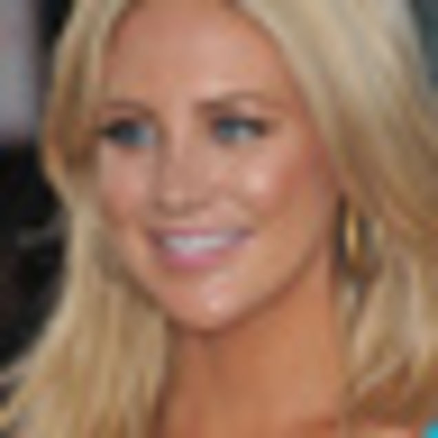 Courtney Love Apologizes For Mother's Day Twitter Rant