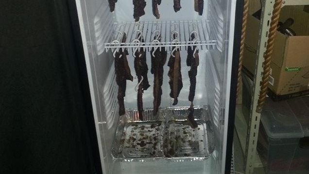 ​Transform an Old Refrigerator Into a Food Dehydrator