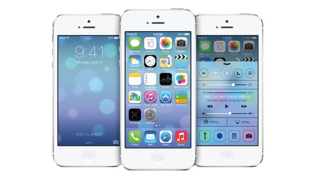 iOS 7 Reviewed, Nexus 5 Leaks, Apple's Buggy Lockscreen, And More