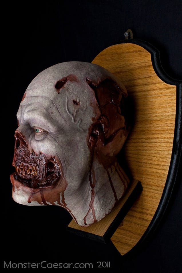 Mounted zombie head shows that you are a decorator of undead distinction
