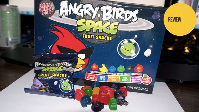 Angry Birds Space Fruit Snacks: The Snacktaku Review
