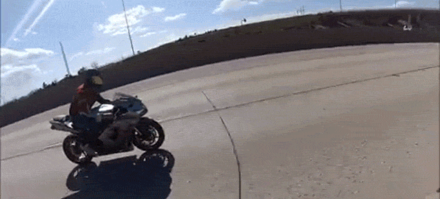 A Motorcycle Crash At 140mph From The Motorcyclists Point Of View