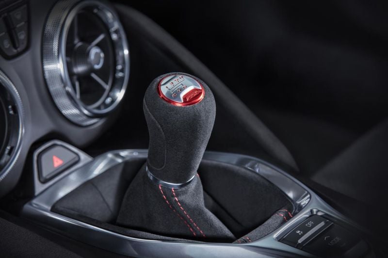 El nuevo Camaro ZL1 2017 es una preciosidad con 10 marchas en su cambio automático