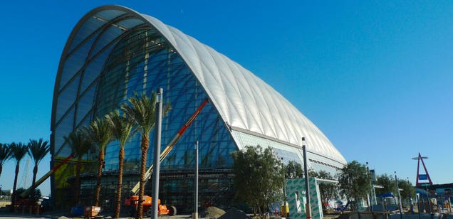 A Tour of the Futuristic Roof on California's High-Speed Rail Station