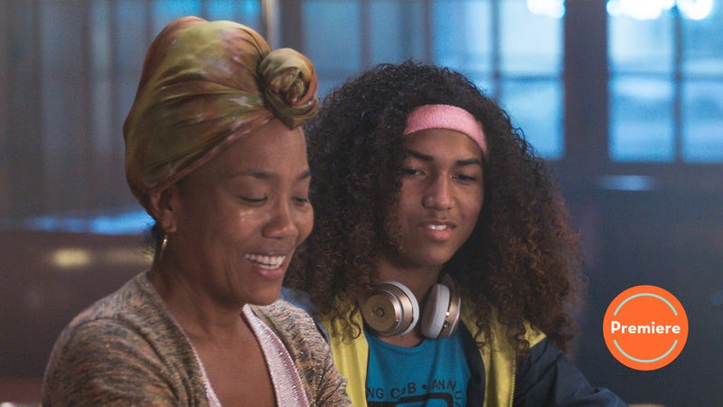 sonja sohn (left), jahking guillory (photo: matt dinerstein/show