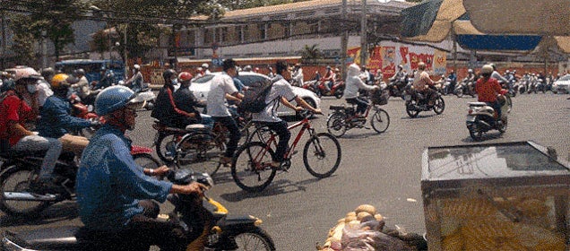 I'm Riding A $450 Motorcycle Across Vietnam