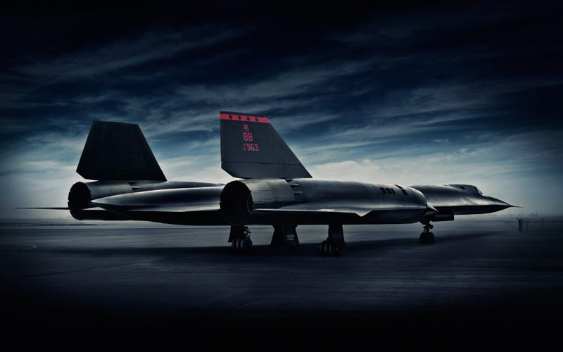 Blair Bunting Captures The Essence Of The SR-71 Blackbird In These Dramatic Photos