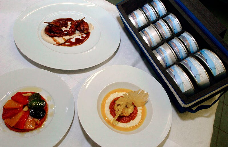 The Evolution of Canned Food and Drink In 38 Pictures