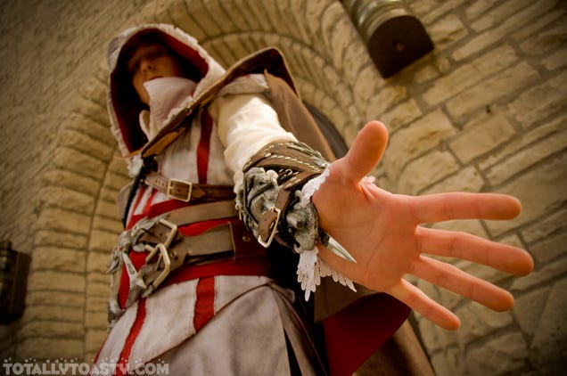 An Almost Perfect Week Of Video Game Cosplay