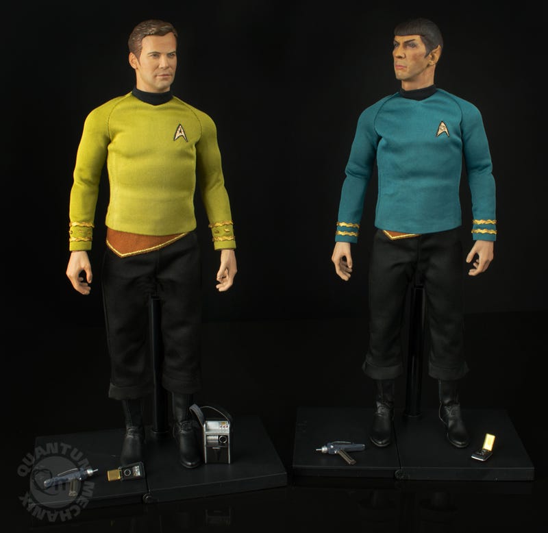 These Star Trek Figures Are So Realistic I'd Swear They're Kirk and Spock in the Flesh