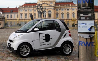 Already-Revealed Electric Smart Revealed At Paris Motor Show