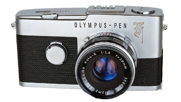 Rumored First Picture of Olympus E-P5 Continues Vintage Design Trend