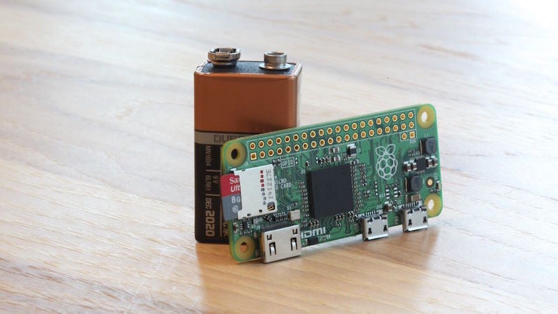 The Raspberry Pi Zero Is a $5 Computer the Size of a Stick of Gum