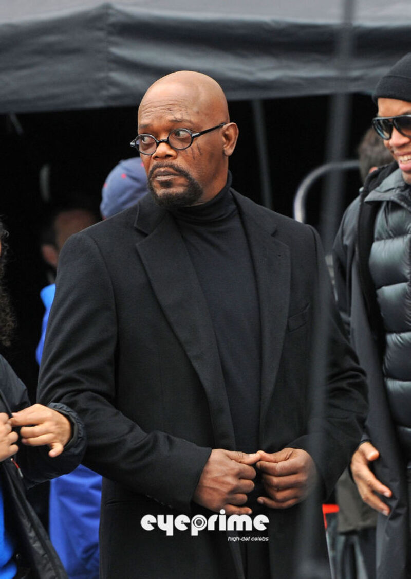 Are these spoilery shots from Captain America's final scene?