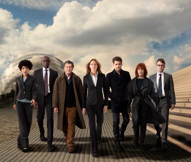 First New Photos of Fringe Season 4: What's wrong with Walter?