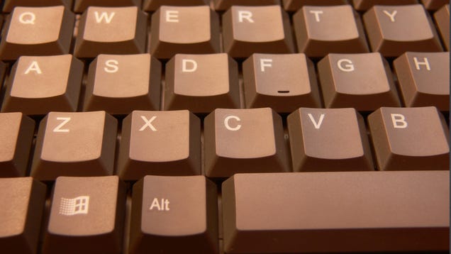 Guy Returns Stolen Spacebars to Internet Cafe