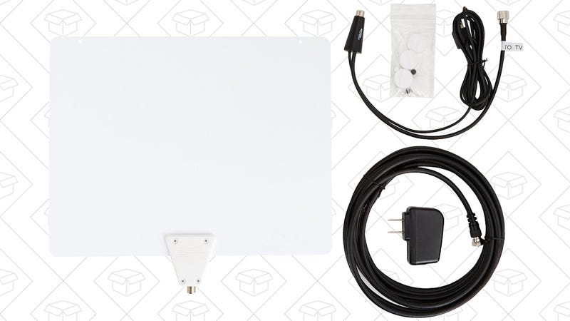 Today's Best Deals: Free Channels, Pyrex Dishes, Bluetooth Headphones, and More