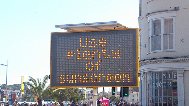 A Simple Rule of Thumb for Applying Sunscreen to Kids or Yourself