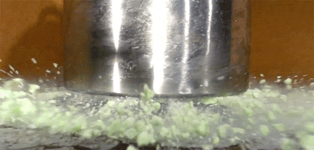 Smashing Liquid Nitrogen Cooled Jell-O Is Earth Shatteringly Fantastic
