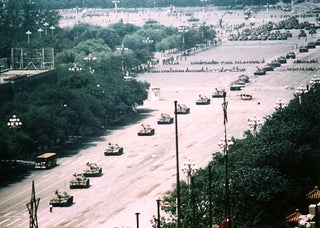 Iconic Photos Aren't So Iconic When Left Uncropped