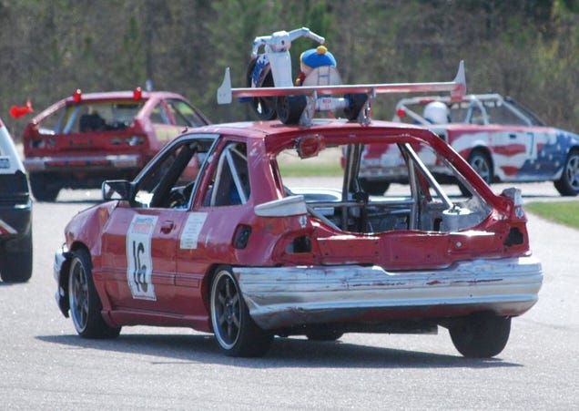 The Top 94 Lemons Of The 24 Hours Of LeMons South Spring 2009