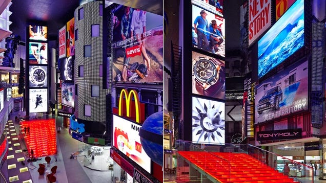 Moscow's Replica of Times Square Looks Startlingly Realistic