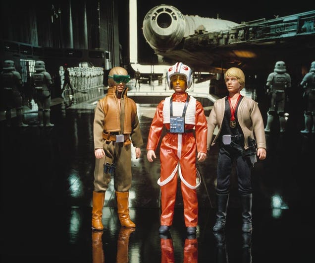 Star Wars Action Figures Inducted Into the Hall of Fame. Let's Celebrate With Awesome Pictures.