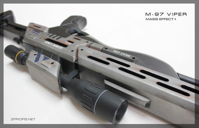 Human Hands Can Actually Touch This Mass Effect 2 Sniper Rifle