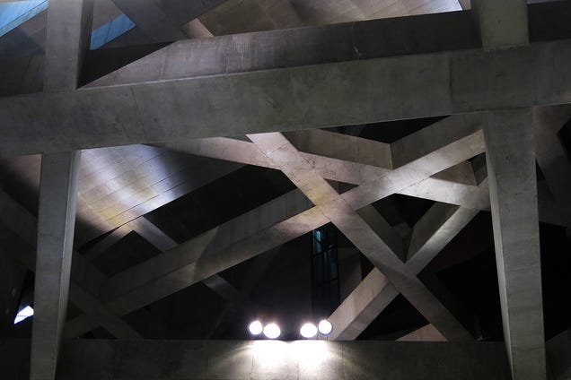 The New Budapest Metro Line Is an Awesome Psychedelic Trip