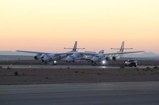 Se estrella la nave SpaceShipTwo de Virgin Galactic, muere un piloto