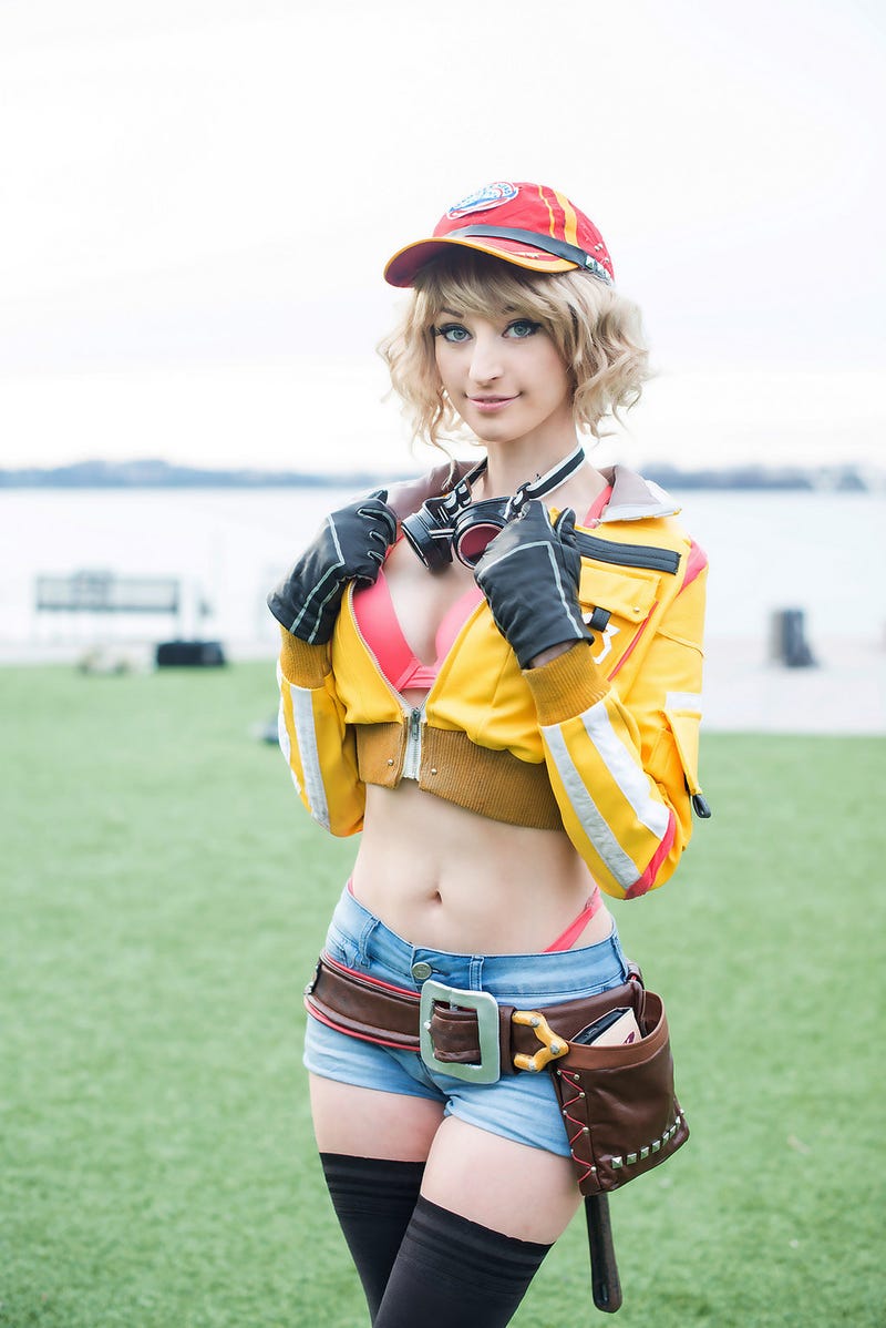 Let The Final Fantasy XV Cosplay Begin