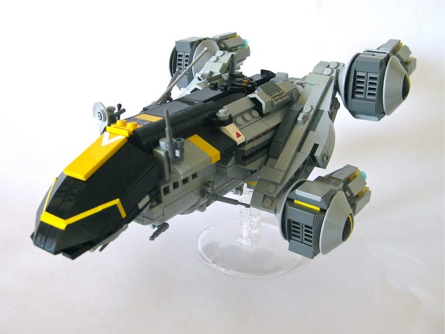 These LEGO Prometheus models need tiny, smarmy androids